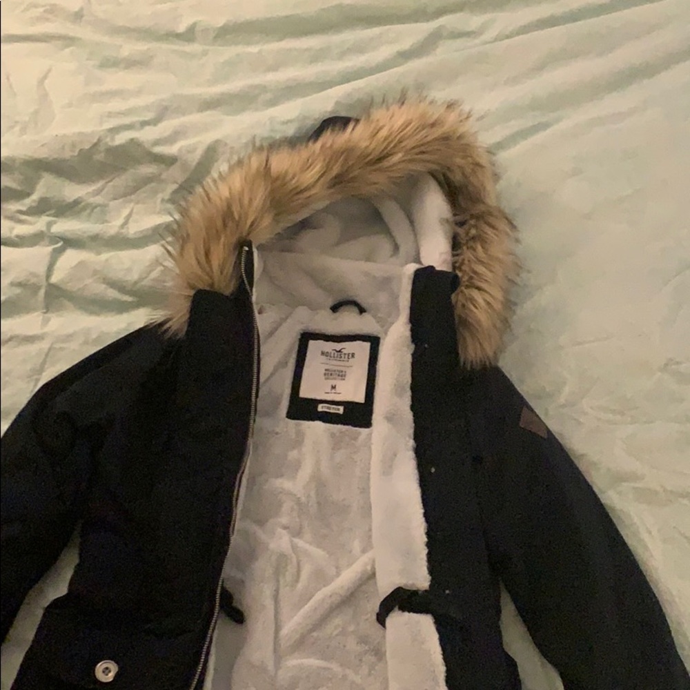 Hollister winter coat size medium